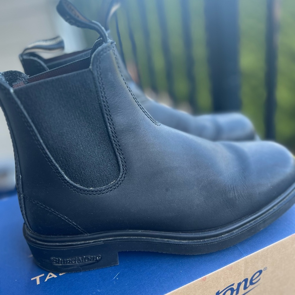 Women’s Blundstone Black Dress Boot (063) size 7 (4)